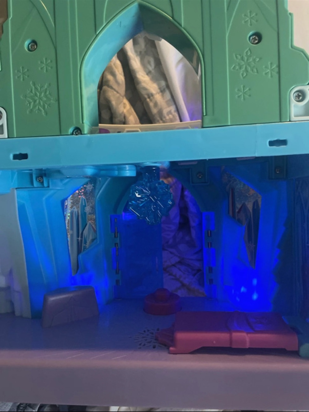 Disney Little People Frozen Ice Castle Olaysets with 4 Figures Fisher-Price - Picture 8 of 9